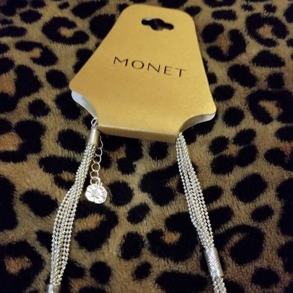 !!NWT Monet 18" Silver Tower Necklace - Picture 3 of 8